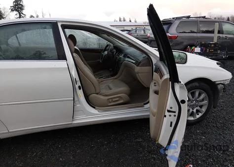 2003 Lexus Es 300 from USA, damaged, VIN JTHBF30G936013030